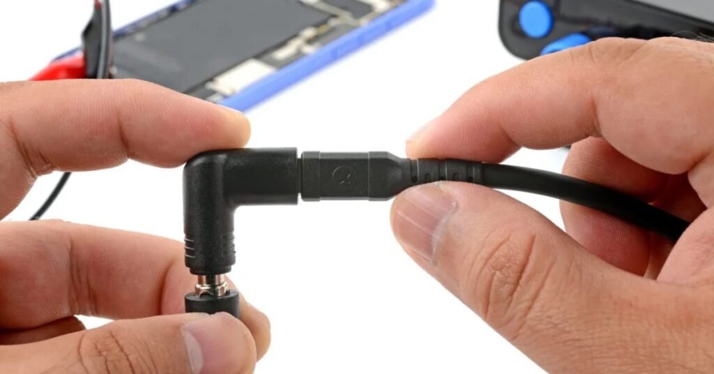 ifixit-now-sells-tool-to-easily-remove-iphone-16-battery